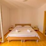 Konukevi Karla 3*
