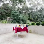 Karla Πανσιόν 3*