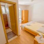 Karla 3* Polače