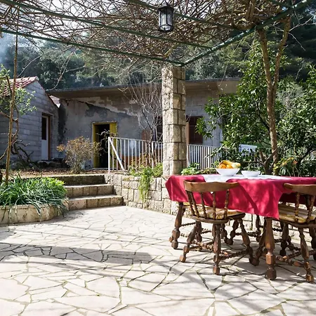 Karla Guest house 3*