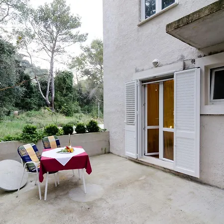 Karla Guest house 3*