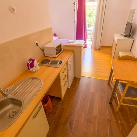 Karla Guest house 3*