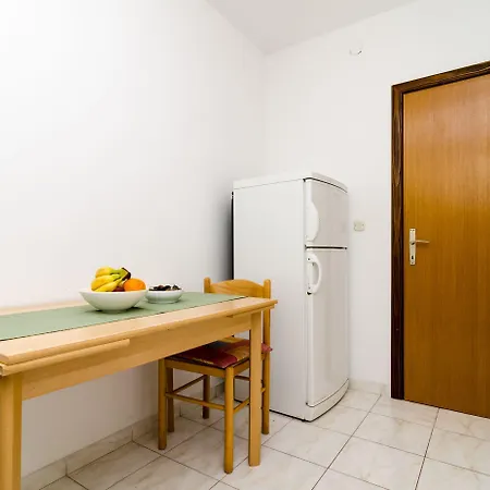 Guest house Karla 3*