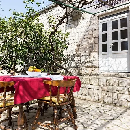 Karla Guest house 3*