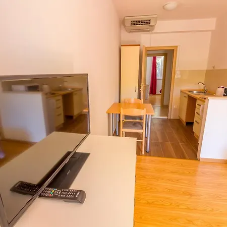 Karla Guest house 3*