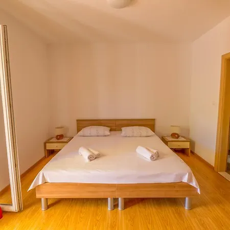 Guest house Karla 3*